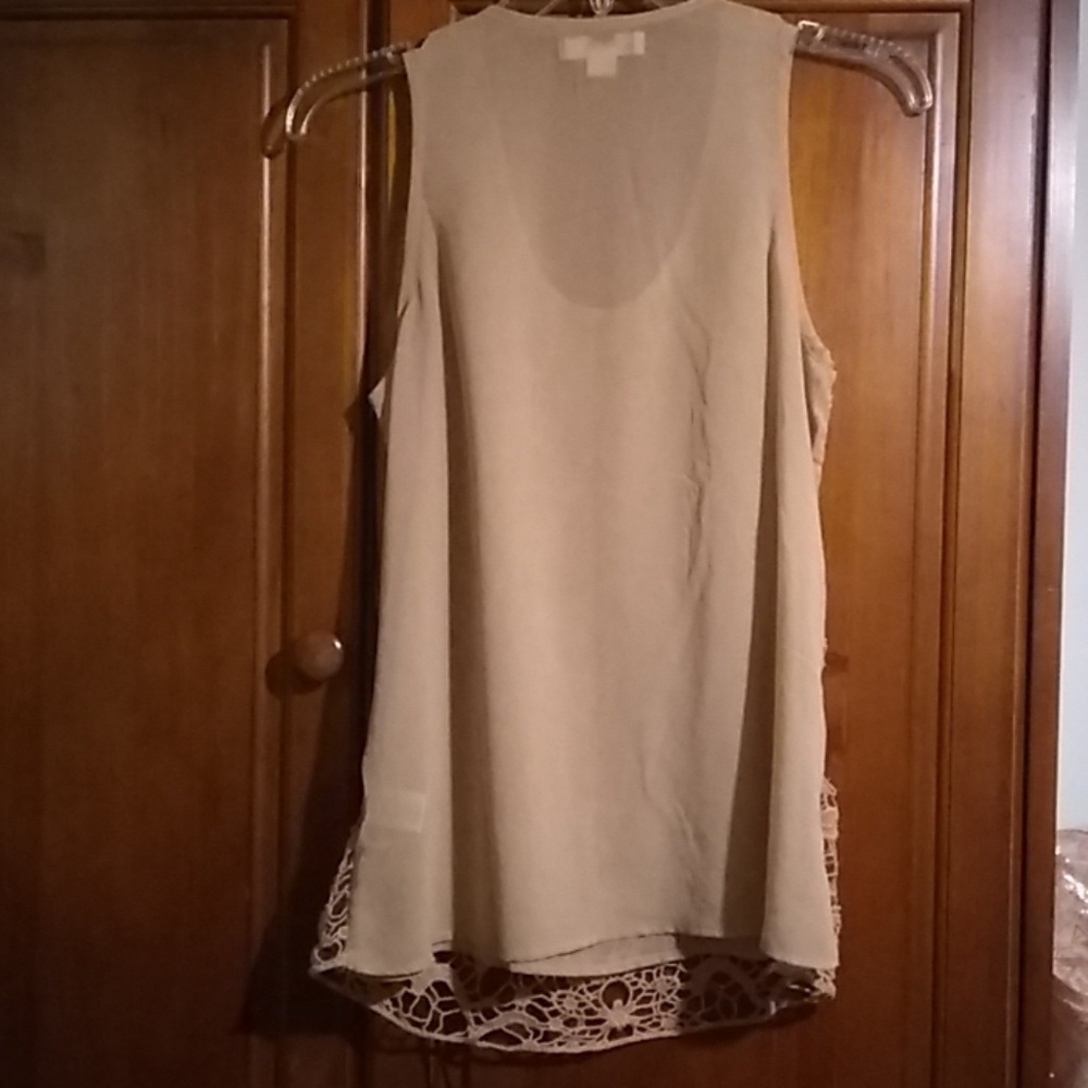 ISSI top - Picture 2 of 6